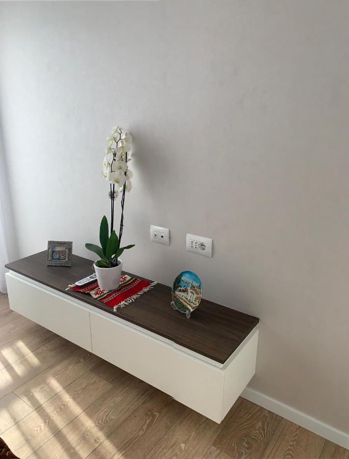 Proper Central Apartment Tirana Extérieur photo